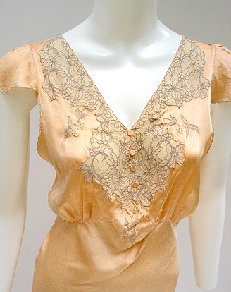 40S FANTASTIC  SILK SLIP 6/7